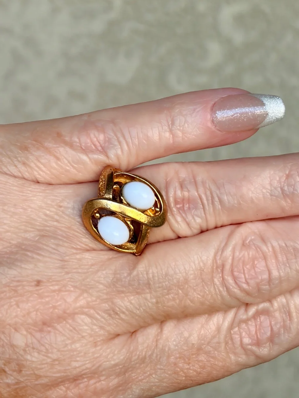 Contemporary Gold-Tone Ring with White Cabochons